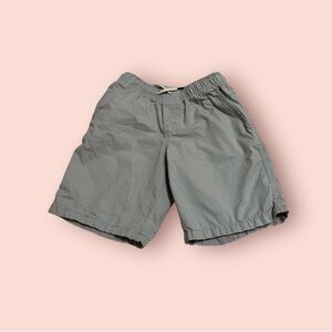 (8) Cat & Jack gray shorts with elastic waist for boy size 8